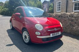 Fiat 500 Lounge Hatchback 2011 Red