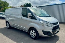 Ford Transit Limited 2017 Silberfarben