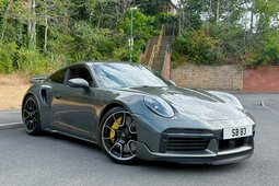 Porsche 911 Turbo S Coupe 2022 Green