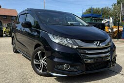 Honda Odyssey Absolute 2015 Black