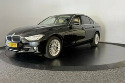 BMW 320i EXECUTIVE Sedan / Saloon 2012 Black