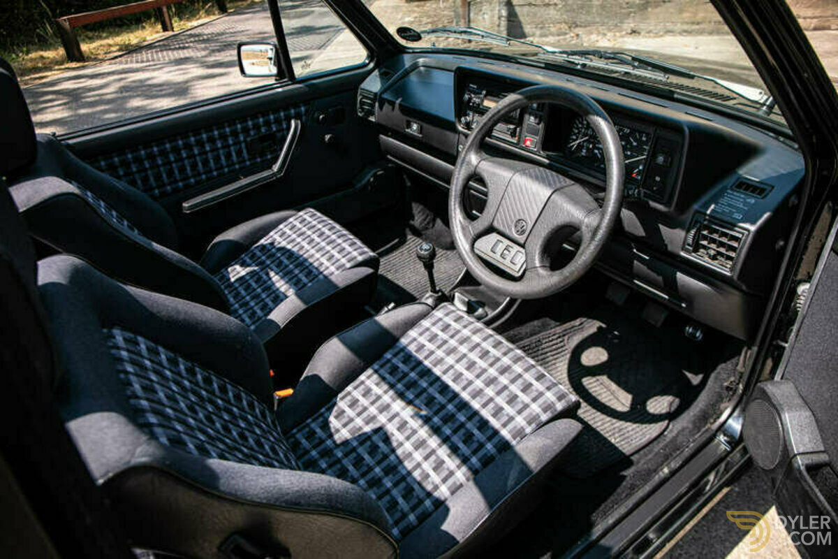 1991 Volkswagen Golf GTi Cabriolet, foto 2