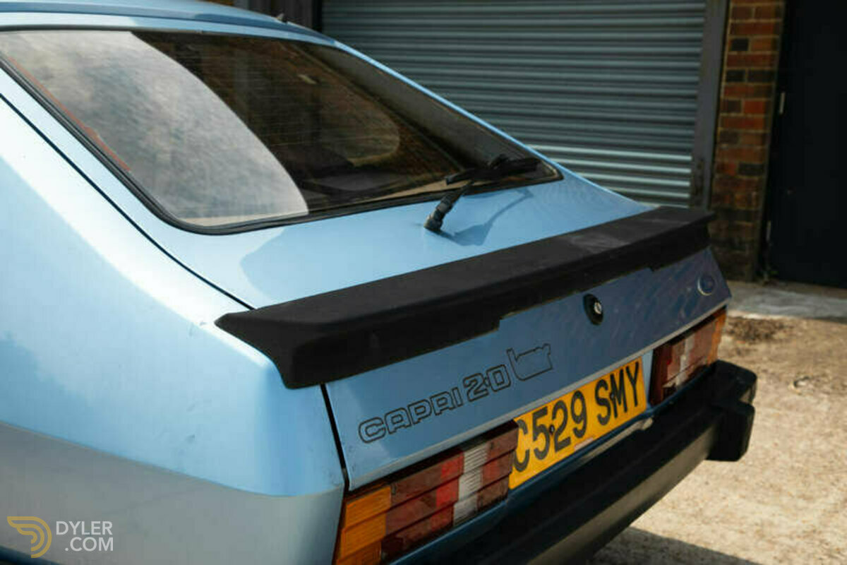 1986 Ford Capri Laser 2.0, foto 11