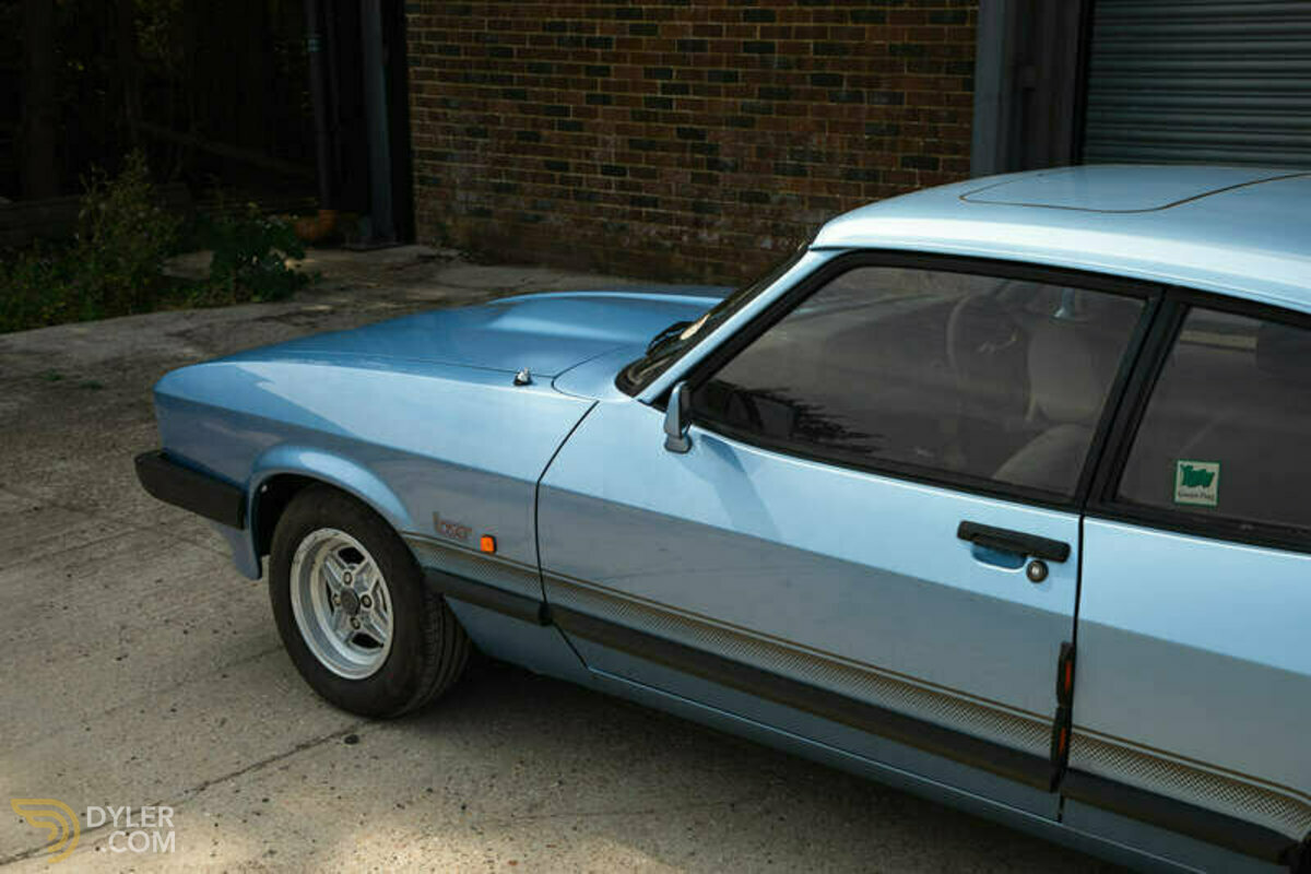 1986 Ford Capri Laser 2.0, foto 12