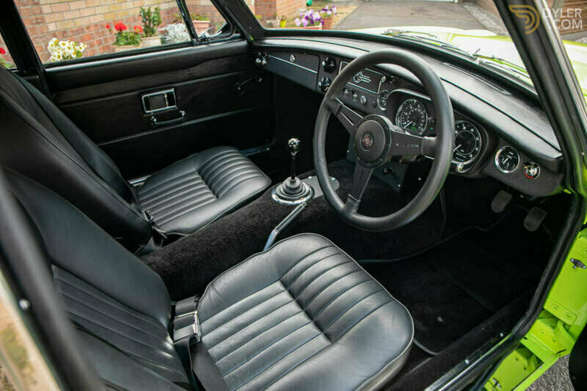1968 MG MGC GTS Recreation, foto 2