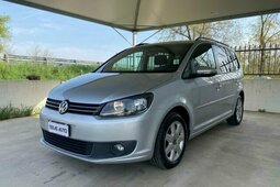 Volkswagen Touran Business 1.6 TDI DSG 7 POSTI OK NEOPATENTATI C.AUT Minivan / MPV 2014 Silver