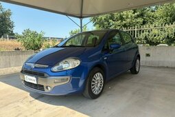 Fiat Punto Dynamic Sedan / Saloon 2010 Blue