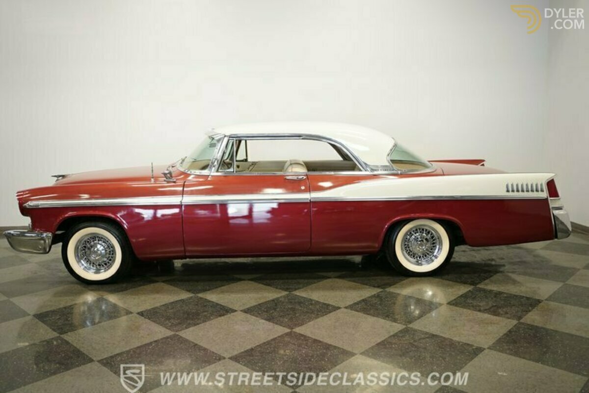 1956 Chrysler New Yorker Newport, foto 2