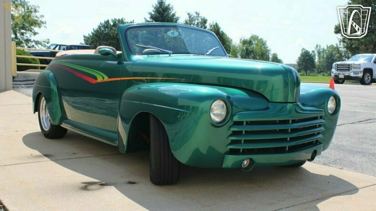 1947 Ford Cabriolet, foto 2