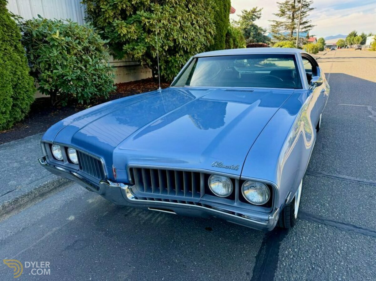 1969 Oldsmobile Cutlass, foto 1