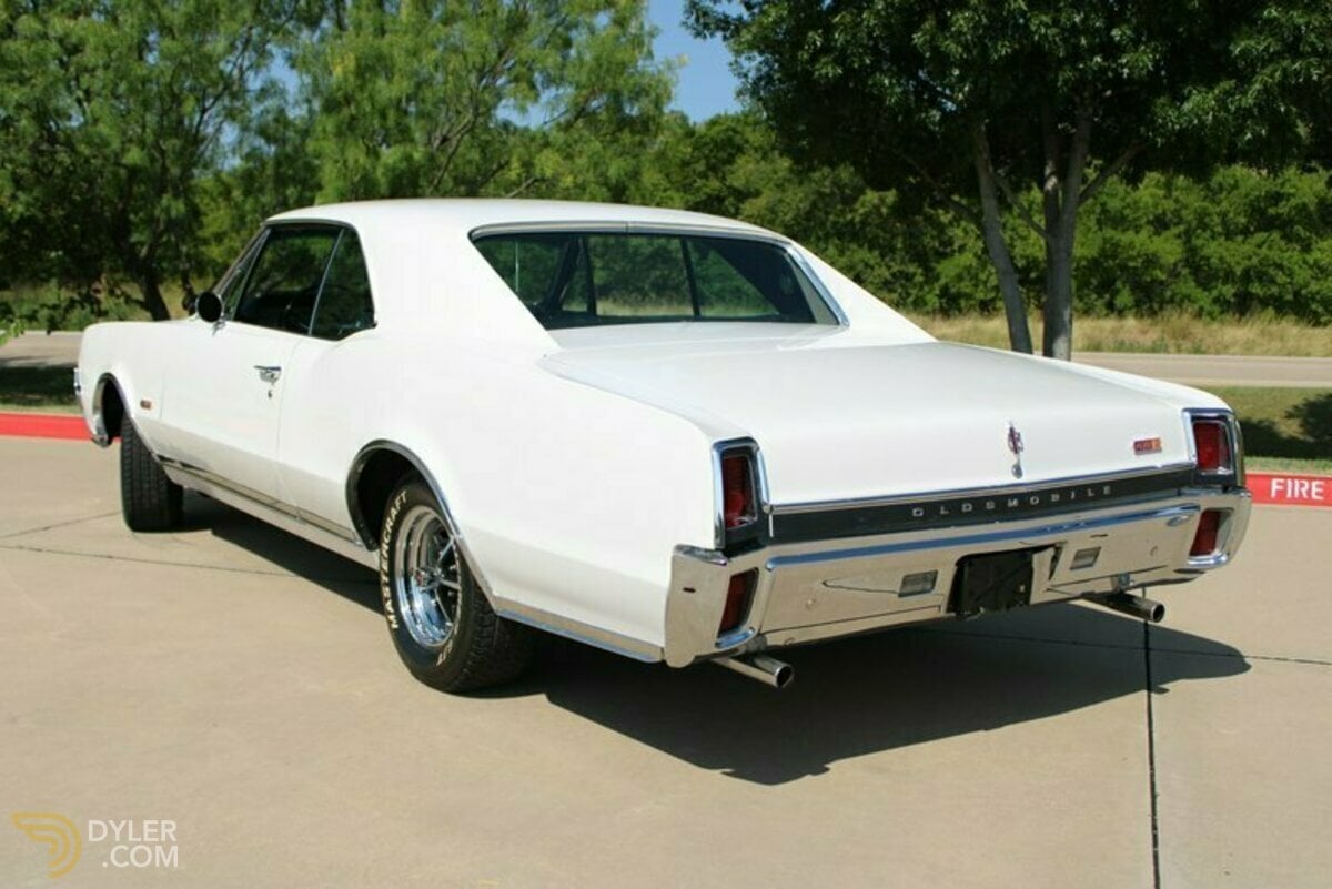 1967 Oldsmobile Cutlass Supreme, foto 9