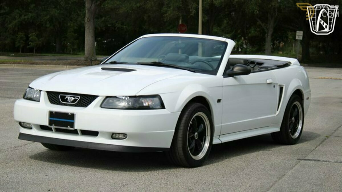 2000 Ford Mustang GT, foto 3