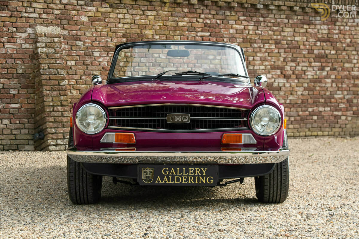 1974 Triumph TR6, foto 3