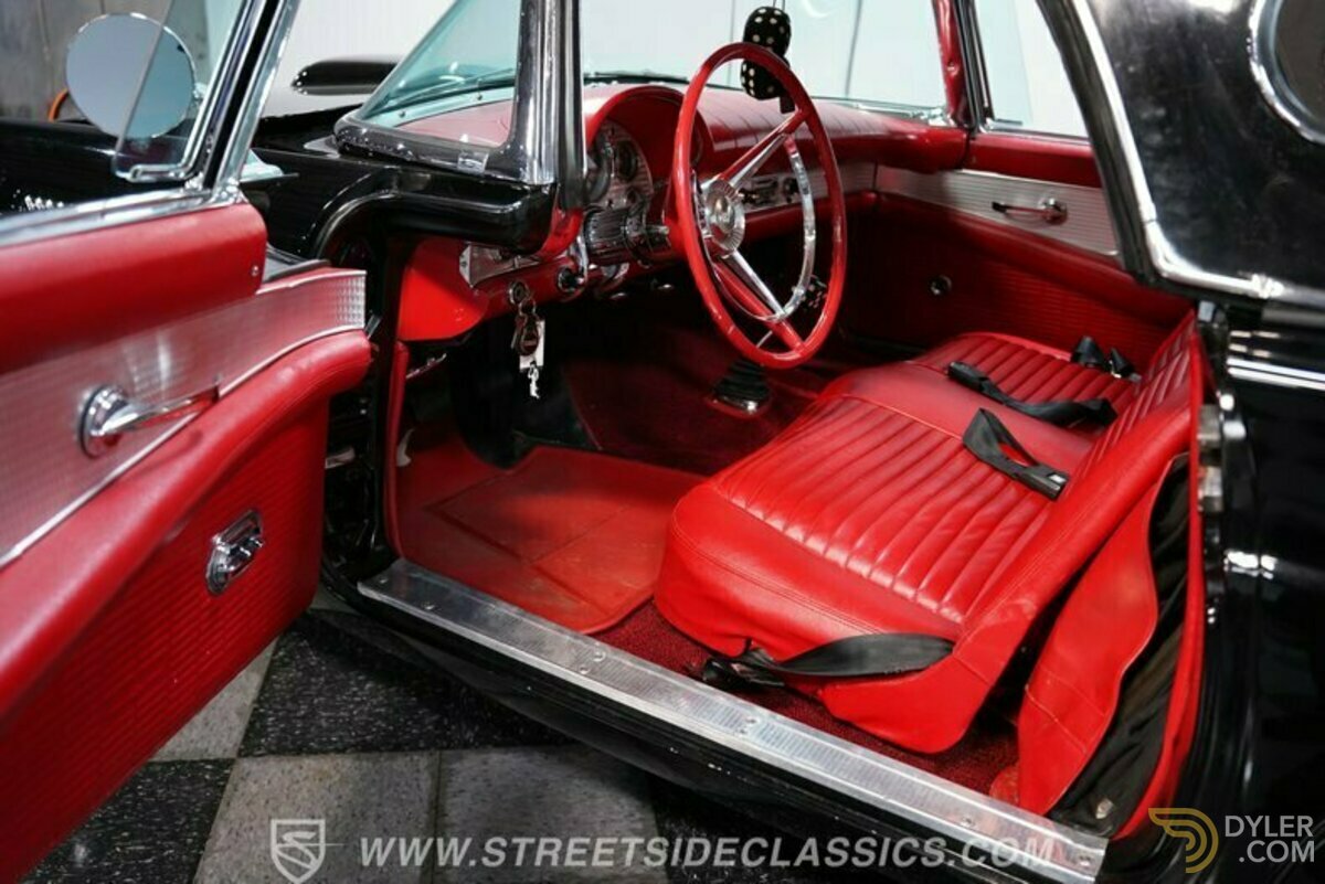 1957 Ford Thunderbird, foto 4