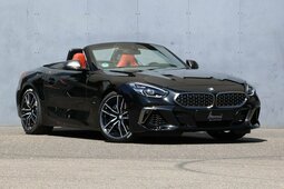 BMW Z4 M40i Cabriolet / Roadster 2019 Schwarz