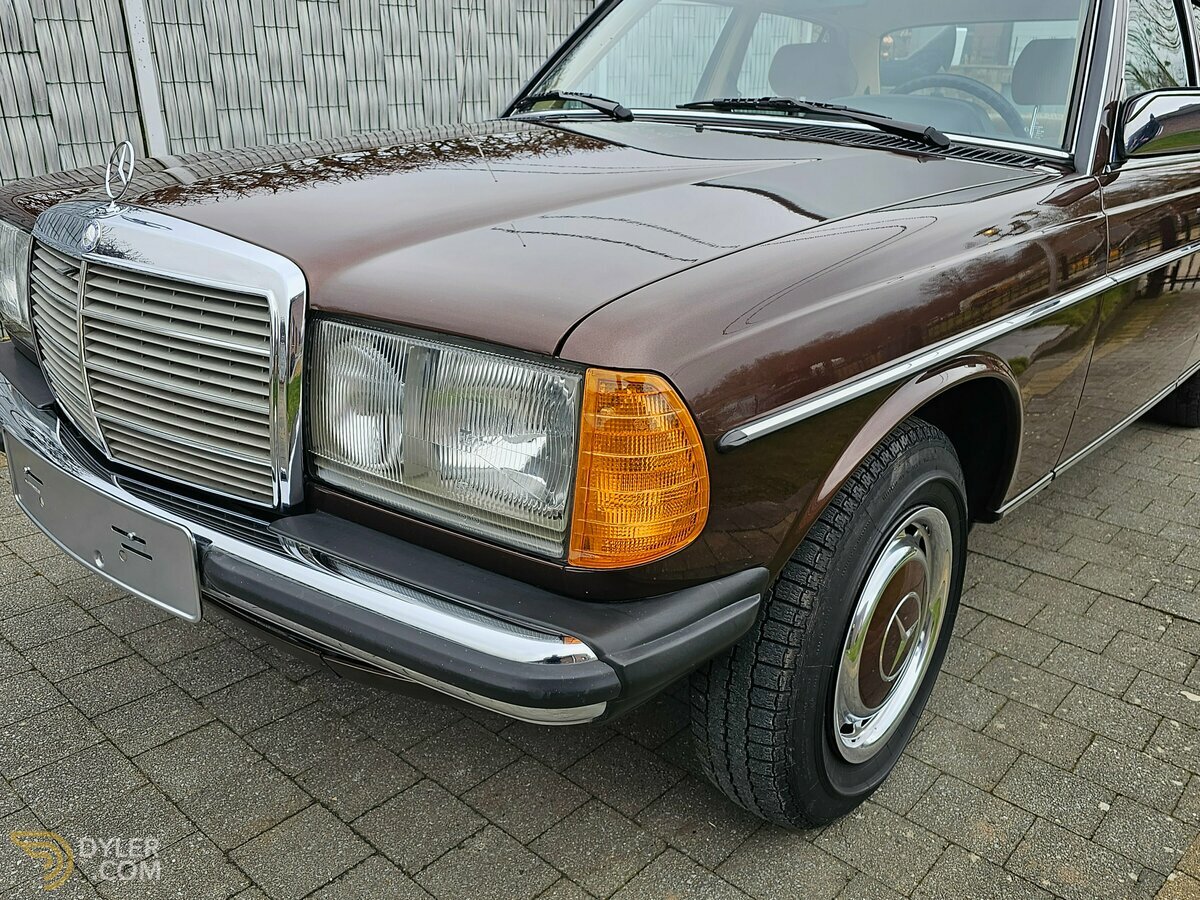 1984 Mercedes-Benz 240D, foto 2