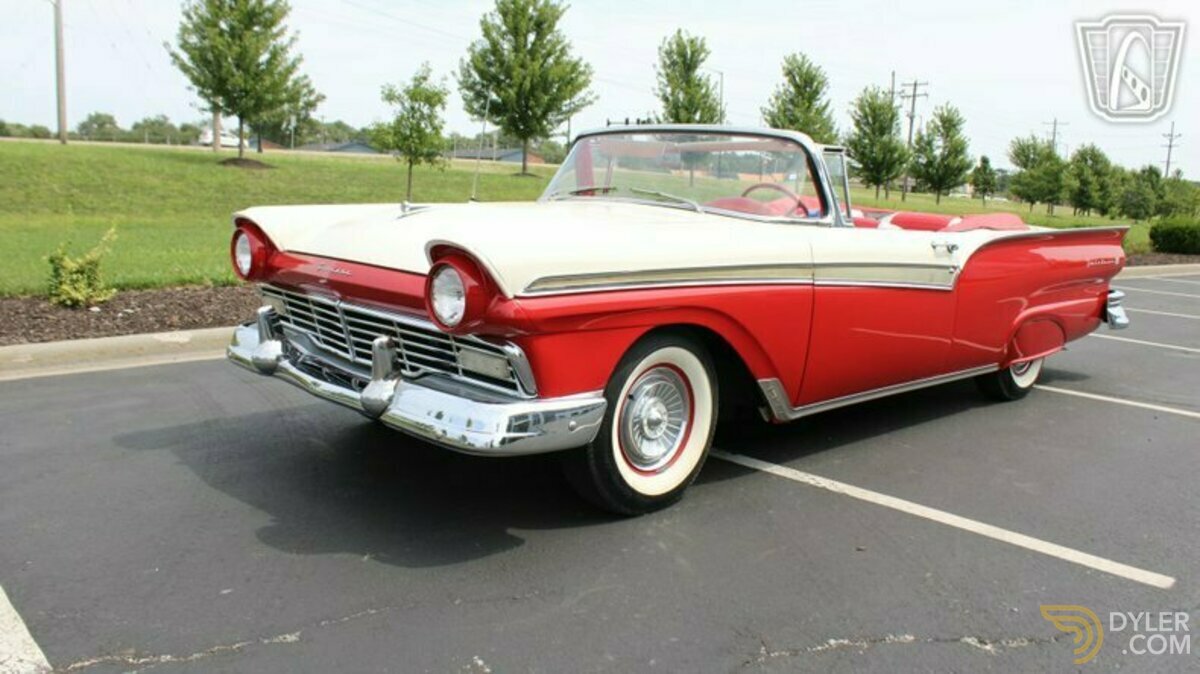 1957 Ford Fairlane, foto 3