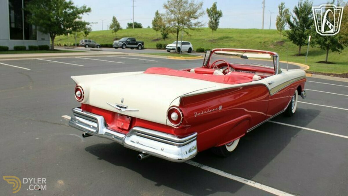 1957 Ford Fairlane, foto 4