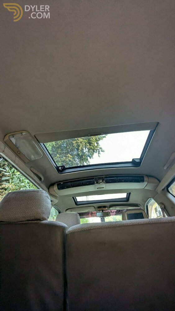 1992 Toyota Estima Lucida, foto 1