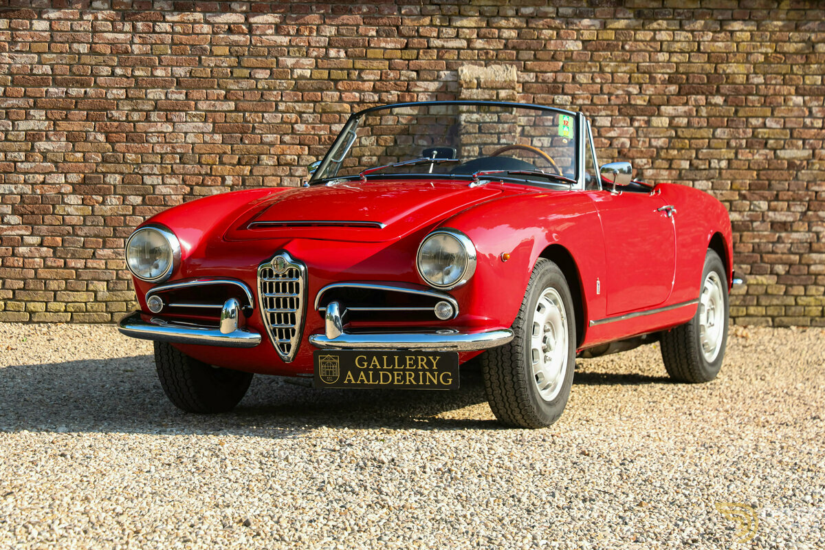 1963 Alfa Romeo Giulia 1600 Spider, foto 3