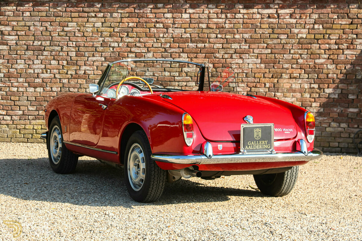 1963 Alfa Romeo Giulia 1600 Spider, foto 12