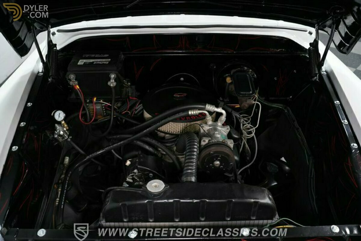 1957 Chevrolet 3100 Big Back Window, foto 3