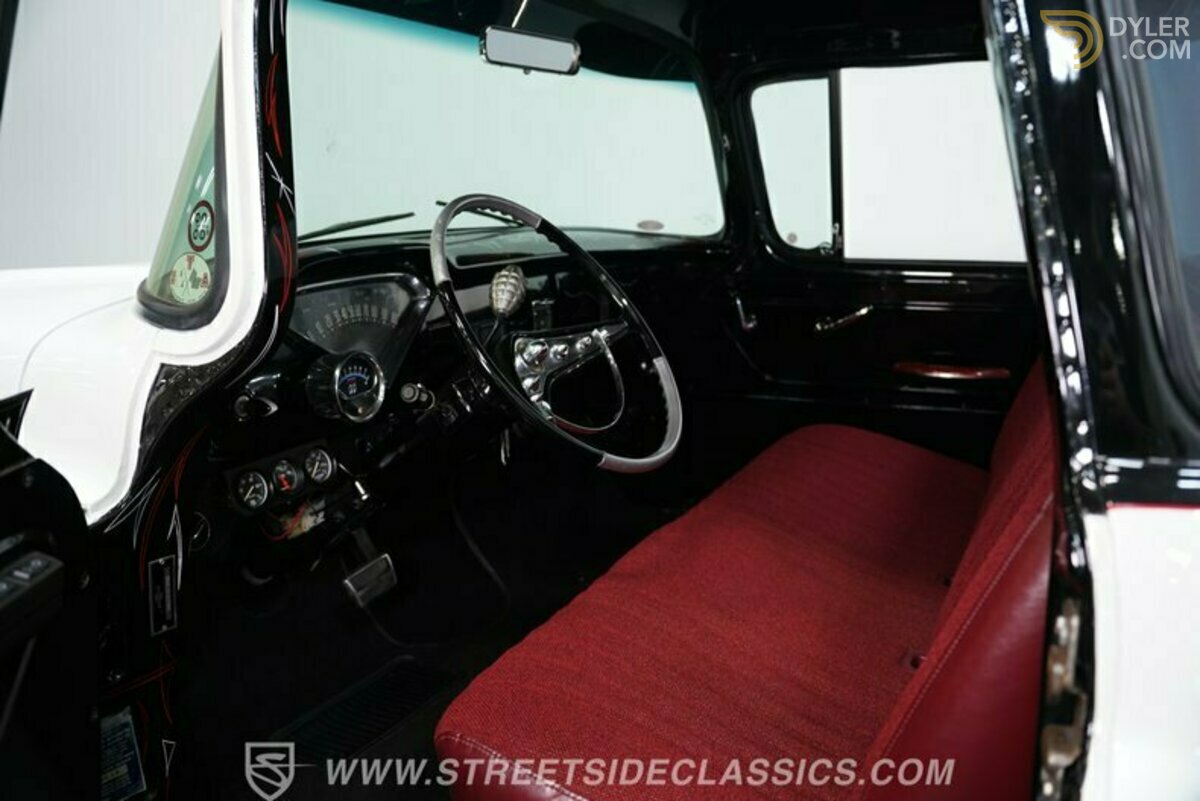1957 Chevrolet 3100 Big Back Window, foto 4