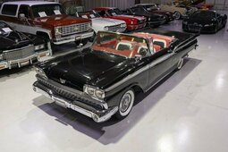 Ford Fairlane Cabriolet / Roadster 1959 Schwarz