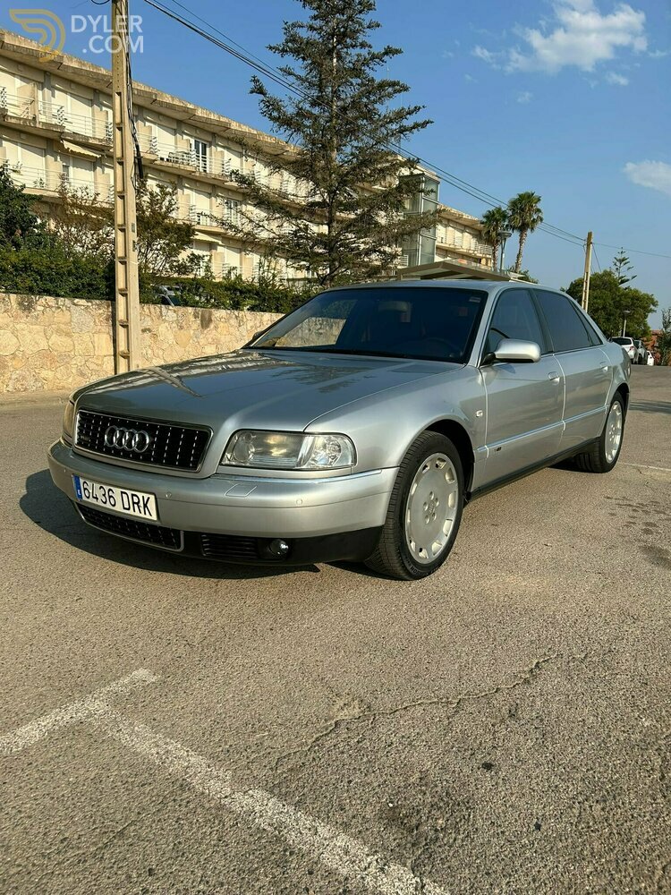 2001 Audi A8 L 6.0 W12 quattro Tiptronic, foto 1