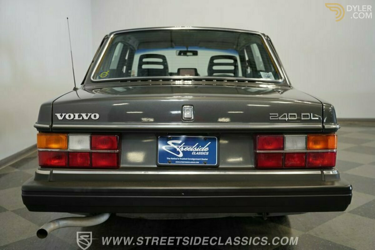 1988 Volvo 240, foto 11