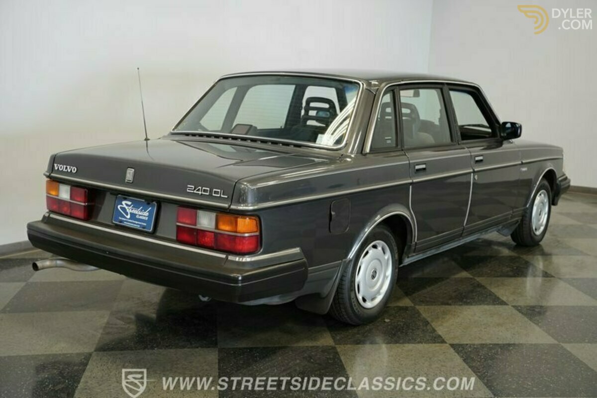 1988 Volvo 240, foto 12