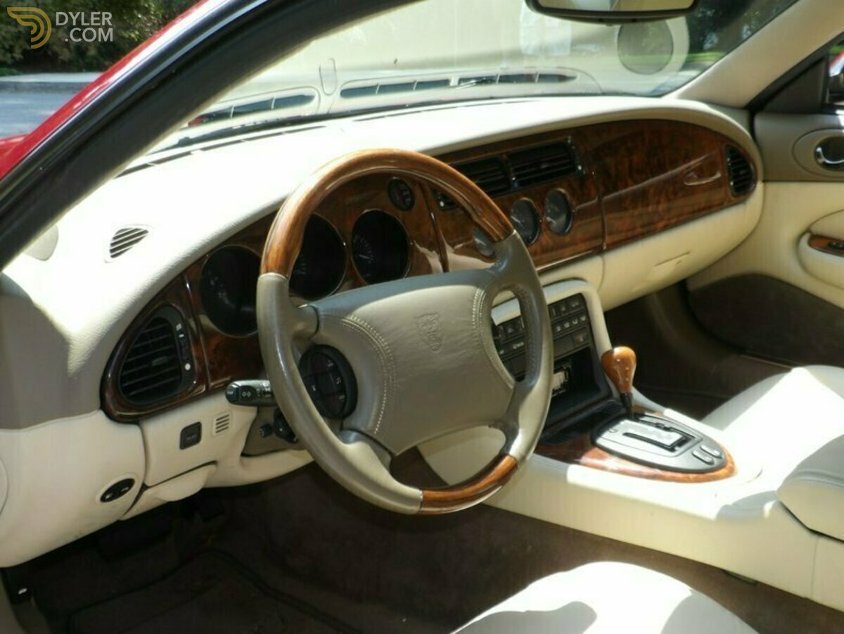 1997 Jaguar XK8, foto 4