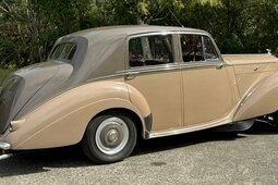 Bentley R Type Automatic Sports Saloon Sedán / Berlina 1954 Arenoso
