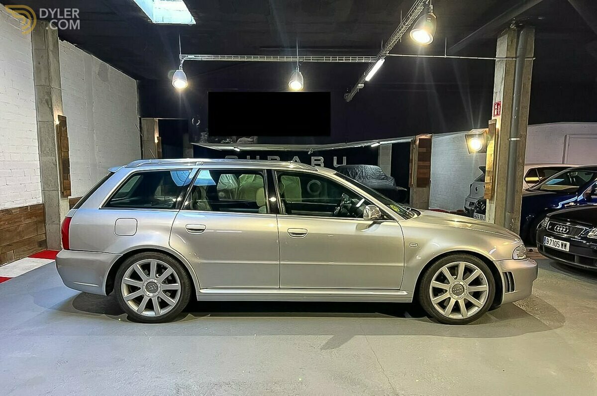 2001 Audi RS4 B5, foto 8