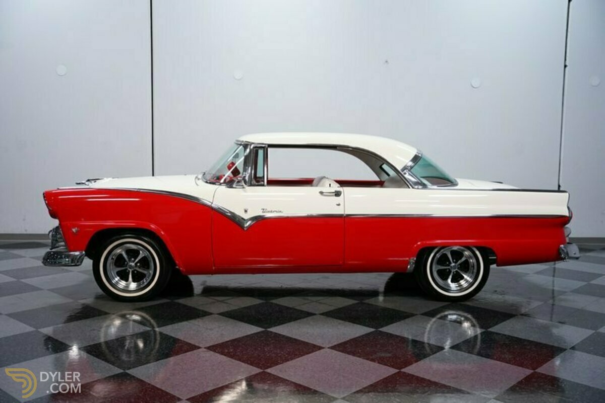1955 Ford Fairlane Victoria, foto 2