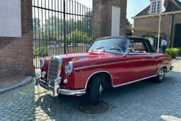 Mercedes-Benz 220S Convertible Cabriolet / Roadster 1959 Rosso