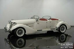Auburn 652 by Glenn Pray 1979 White