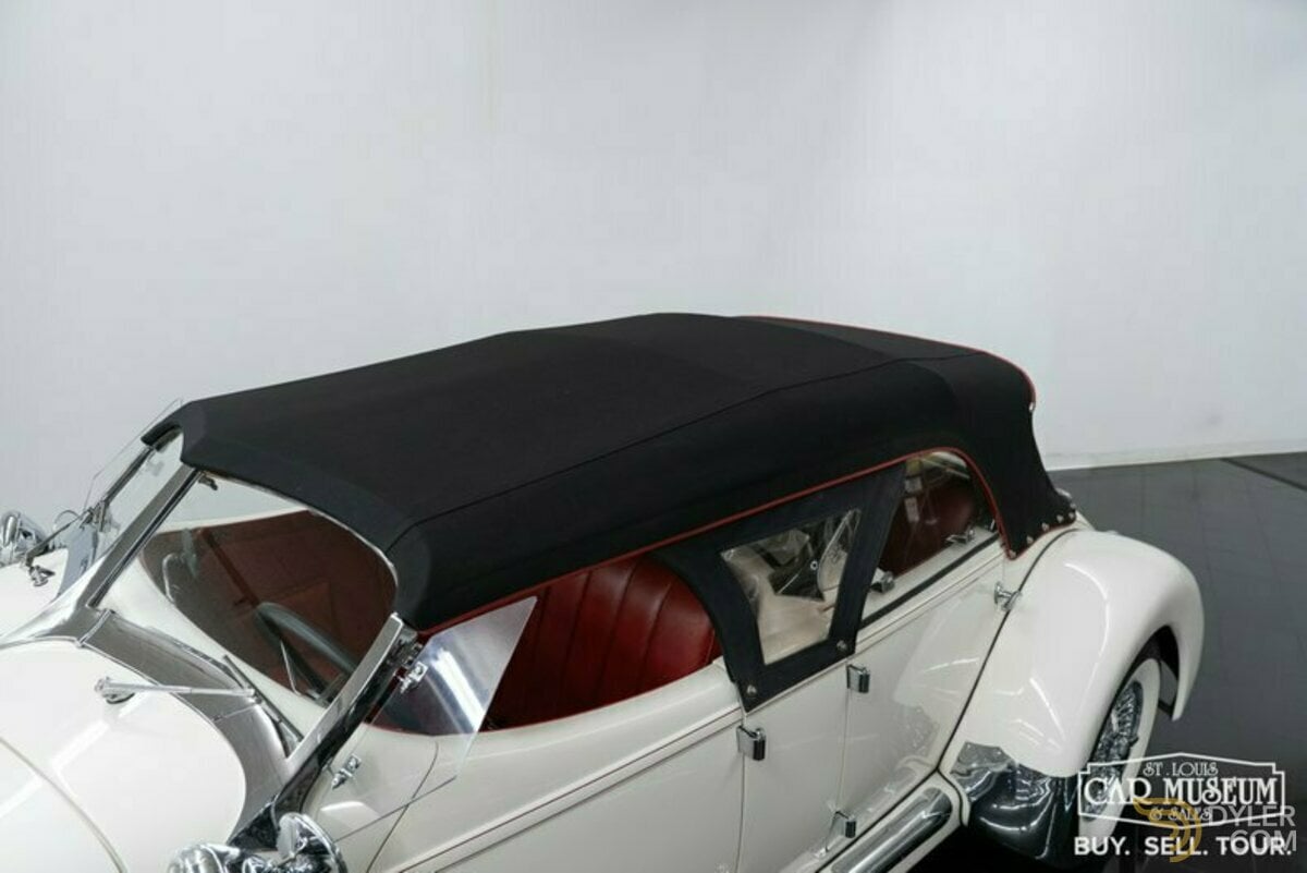 1979 Auburn 652 by Glenn Pray, foto 7