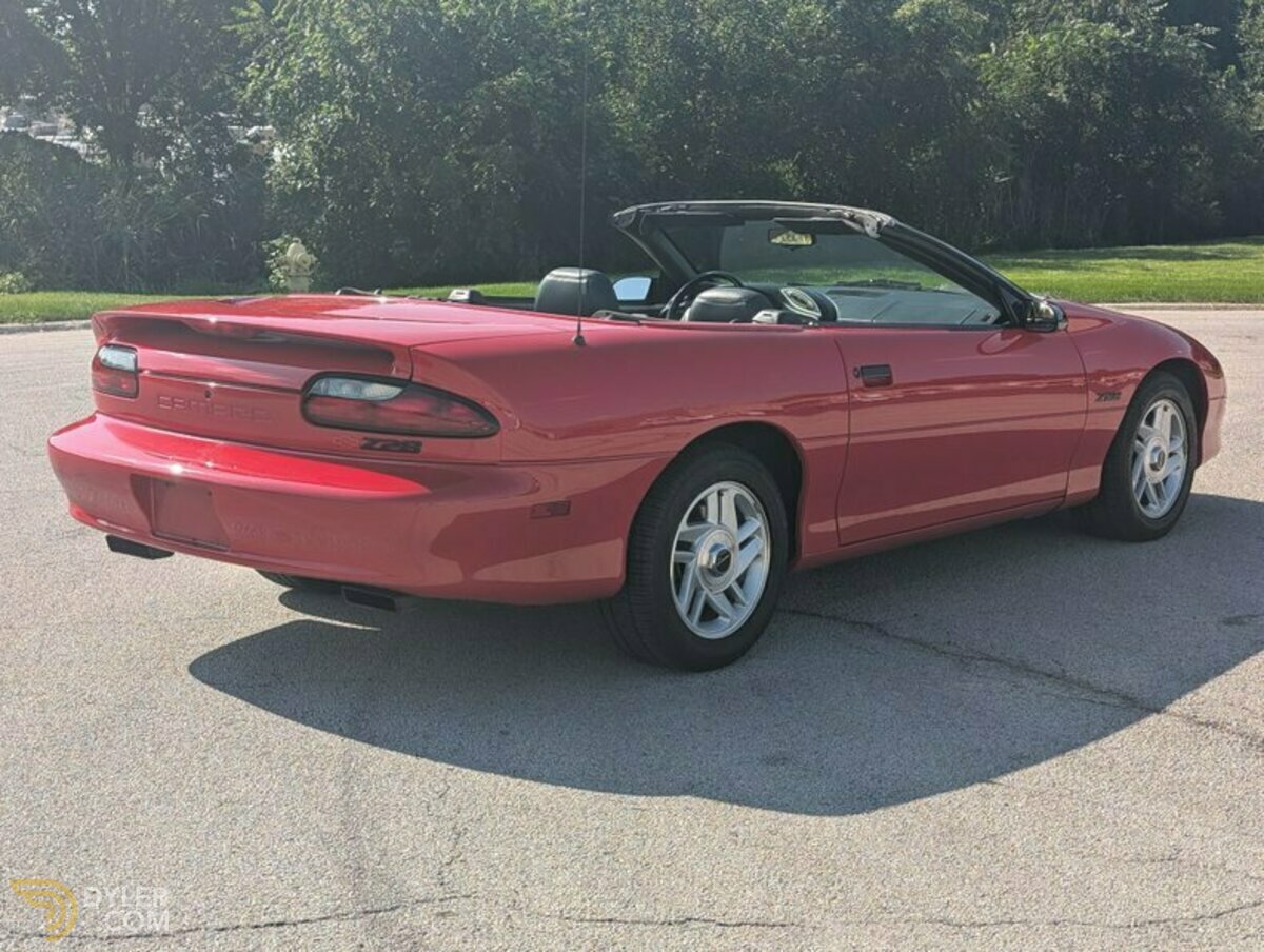 1994 Chevrolet Camaro Z28 Convertible, foto 2