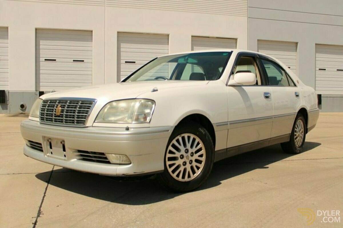 2001 Toyota Crown Royal Saloon, foto 3