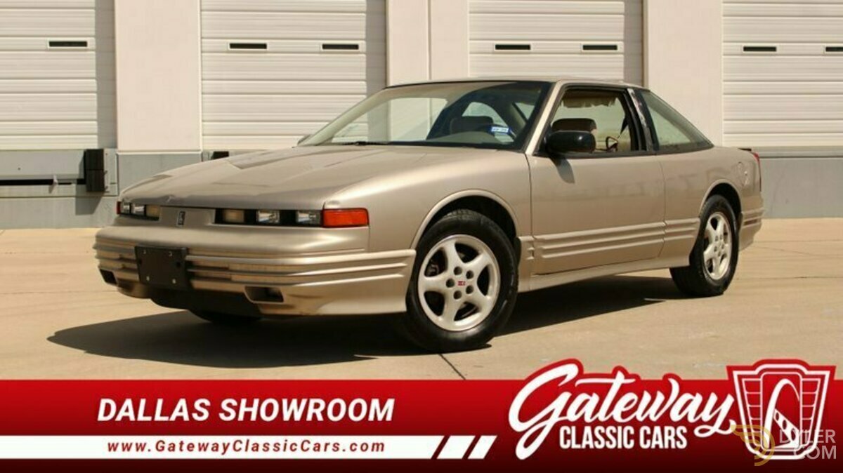 1997 Oldsmobile Cutlass, foto 1