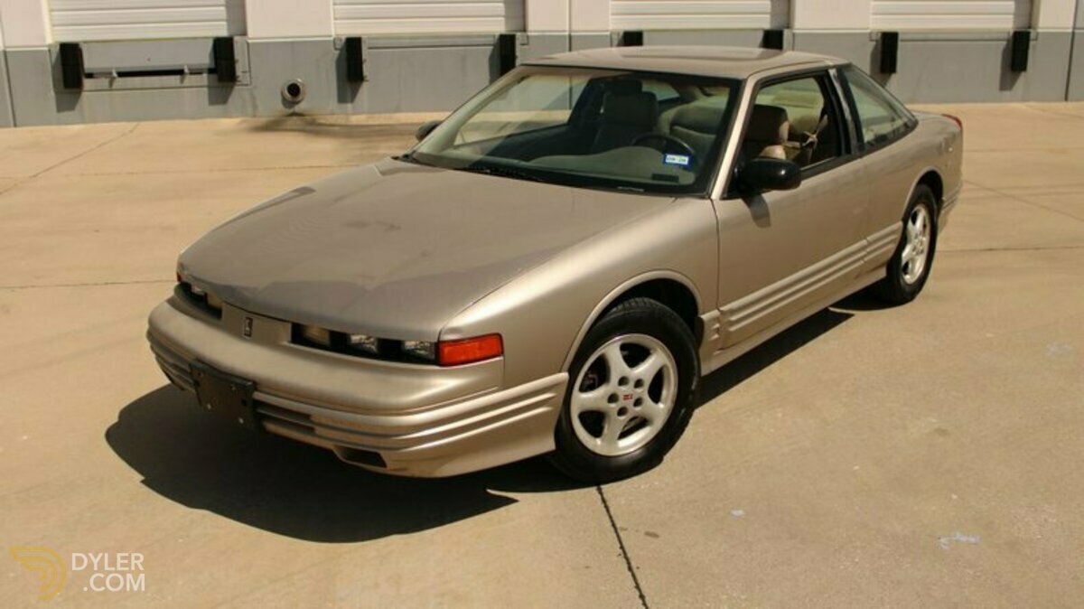 1997 Oldsmobile Cutlass, foto 2