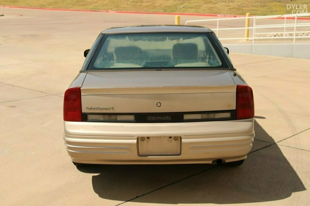 1997 Oldsmobile Cutlass, foto 11