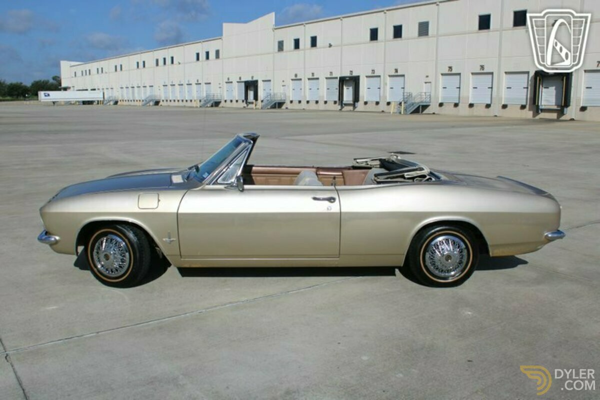 1965 Chevrolet Corvair, foto 2