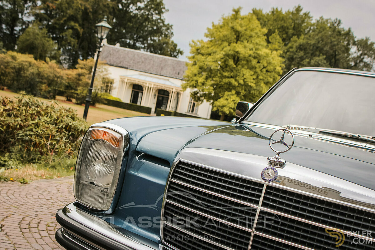 1975 Mercedes-Benz 200 W115, foto 8