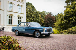 Mercedes-Benz 200 W115 Limousine 1975 Blau