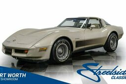 Chevrolet Corvette Collectors Edition Coupé 1982 Beige