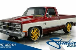 Chevrolet C10 Restomod 1983 Borgogna