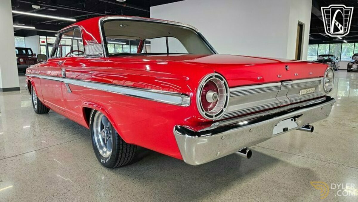1964 Ford Fairlane, foto 2