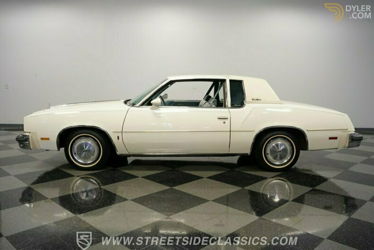 1979 Oldsmobile Cutlass Supreme, foto 2
